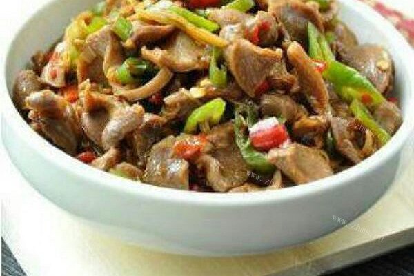 剁椒鸡胗
