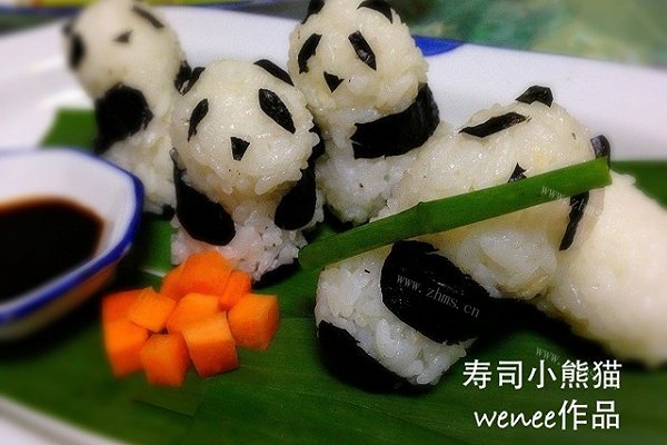 寿司小熊猫