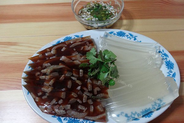 双色皮冻