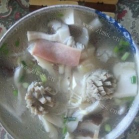 鲜菇杂菌汤