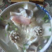 鲜菇杂菌汤