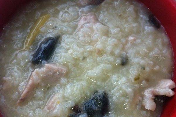 皮蛋瘦肉粥