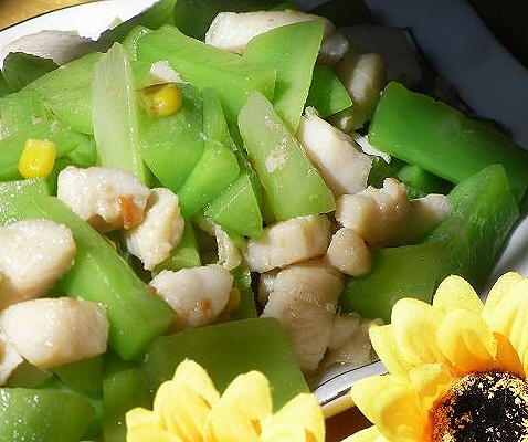 鸡丁炒莴苣