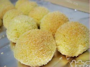 美味椰丝球