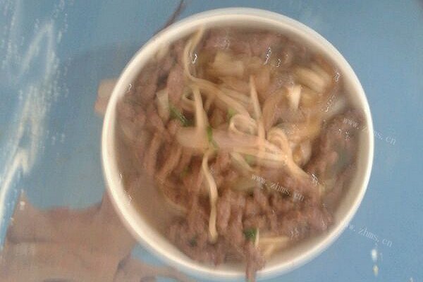 自制牛肉丝拌面