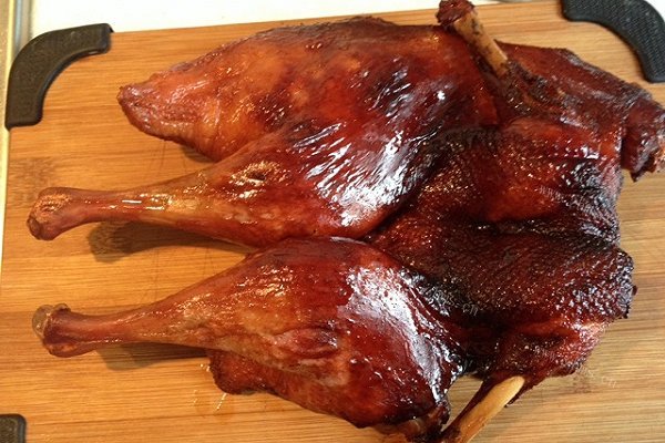 美味叉烧烤鸭