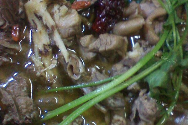 当归鸭肉煲
