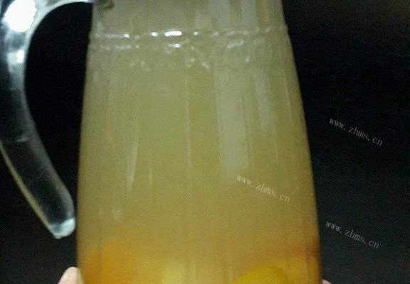 自制山楂金橘水果茶