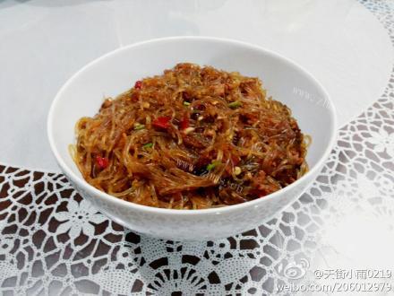 蚂蚁上树