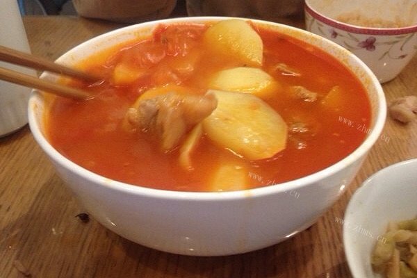 蕃茄土豆排骨汤