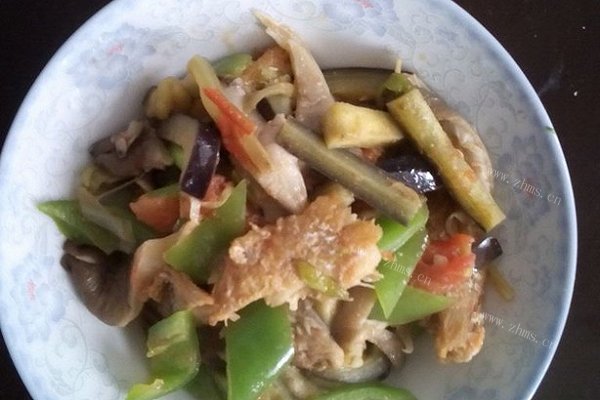 咸鱼茄子煲