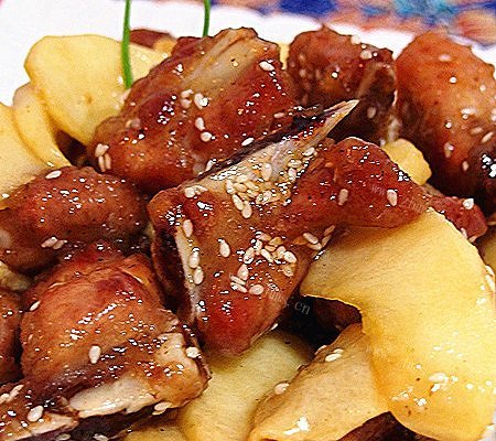 美味蜜汁富士排骨