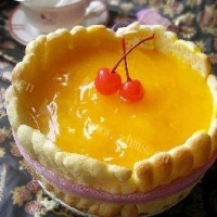 美味的黄桃冻芝士蛋糕