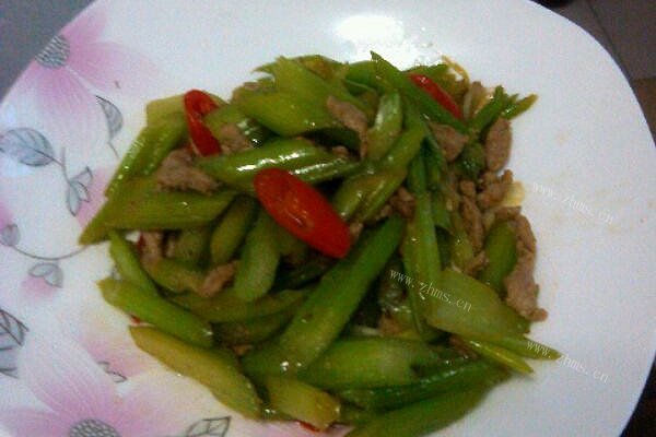 芹菜炒肉丝