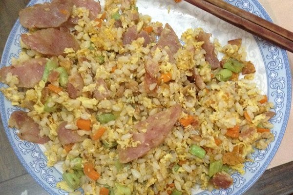 腊肠黄金炒饭初体验