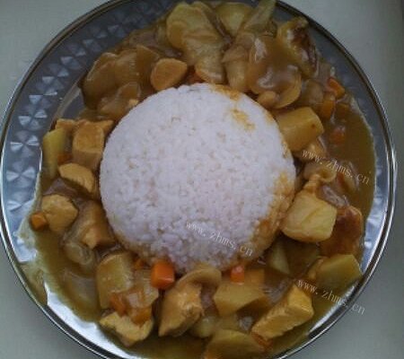 美味咖喱鸡肉饭