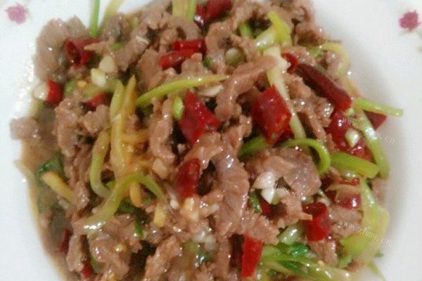芹菜牛肉