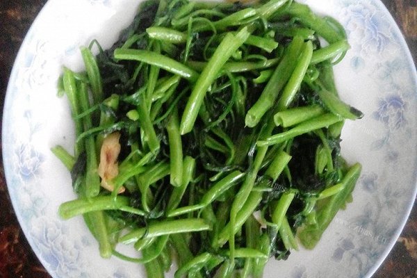 蒜香空心菜