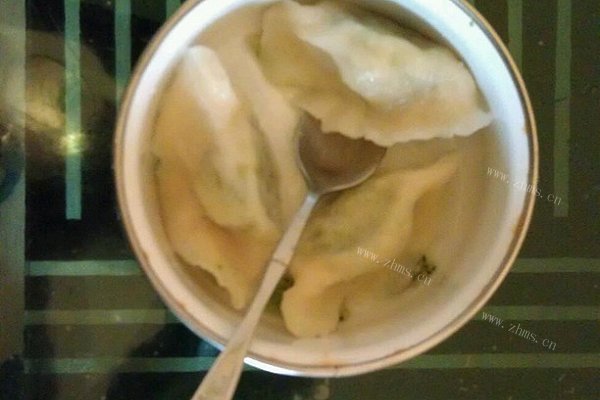 自制宝宝辅食-龙利鱼水饺