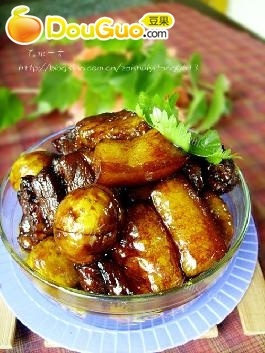 家常板栗红烧肉