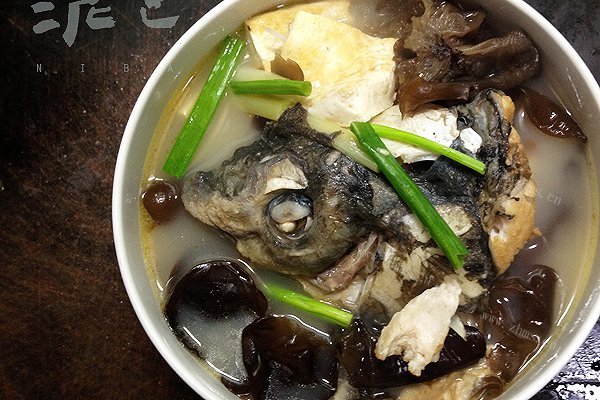 #梅太厨房#鱼头豆腐汤