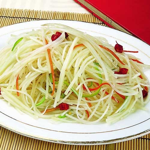 #健康食谱#酸辣土豆丝