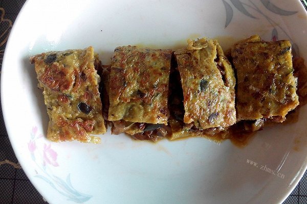茄子肉末丁蛋卷