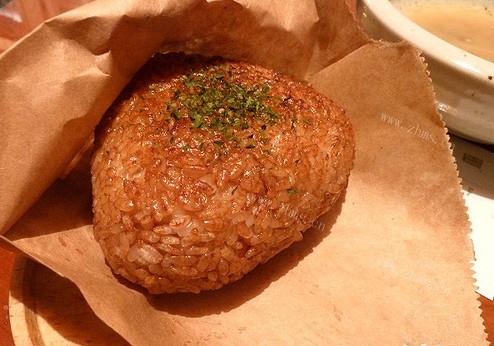 烤饭团