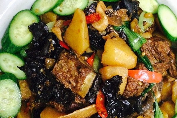 土豆炖排骨