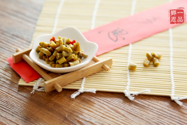 自制酸豆角-湖南特色美食