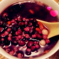 自制红豆薏仁粉圆汤—冬季滋补小品