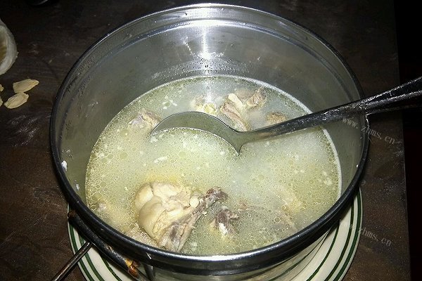 自制椰子老鸡汤