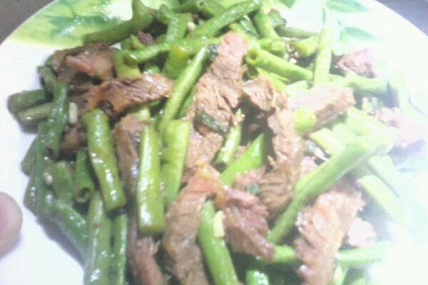 家常美味的豆角炒牛肉