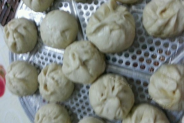 圆白菜瘦肉包