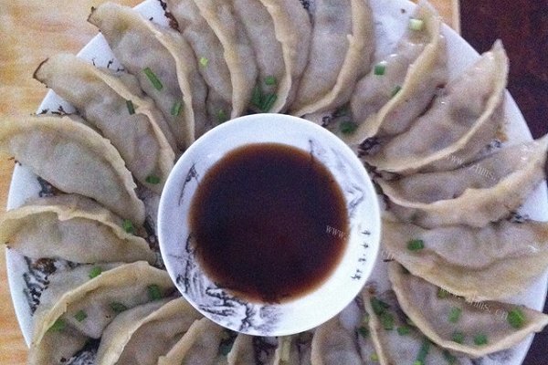 锅贴
