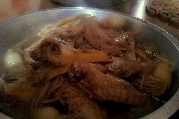 鸡翅焖魔芋丝