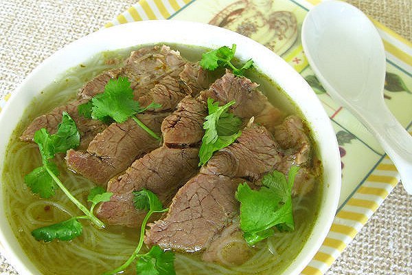 咖喱牛肉粉丝汤