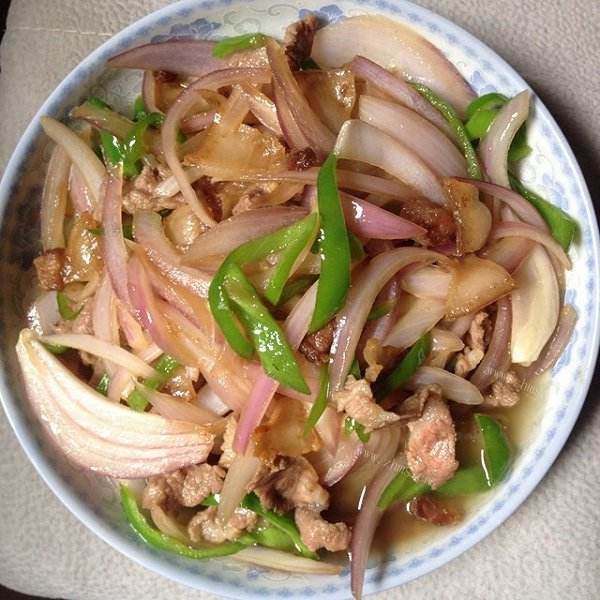 #回忆#洋葱炒肉