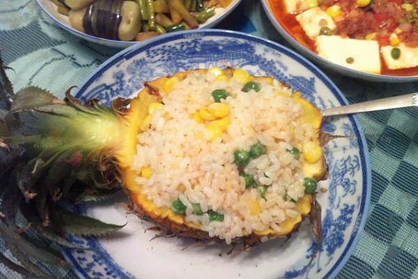菠萝炒饭