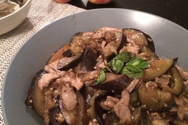 红烧肉片茄子