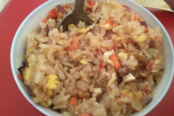 家常酱油炒饭