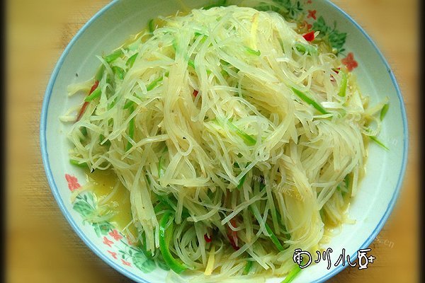 家常酸辣土豆丝
