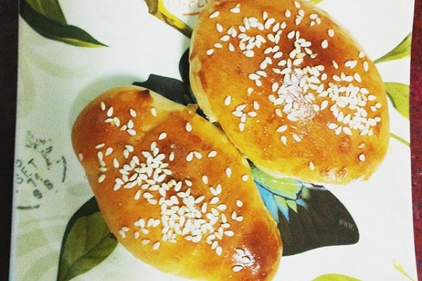 黄油芝麻面包