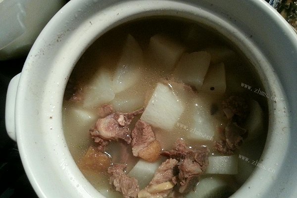 营养白萝卜炖羊肉