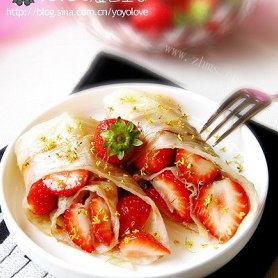 简单的桂花草莓筋饼卷