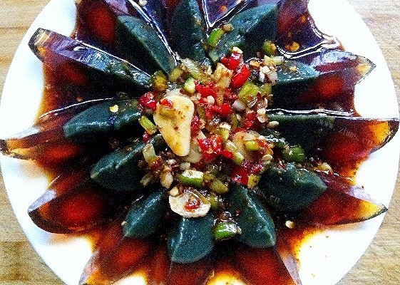 自制凉拌鸡皮蛋