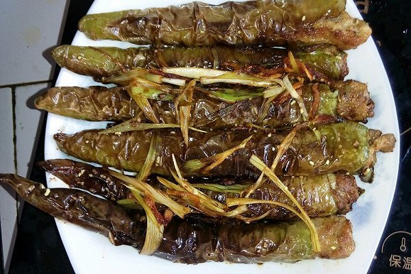 自制虎皮辣椒酿肉