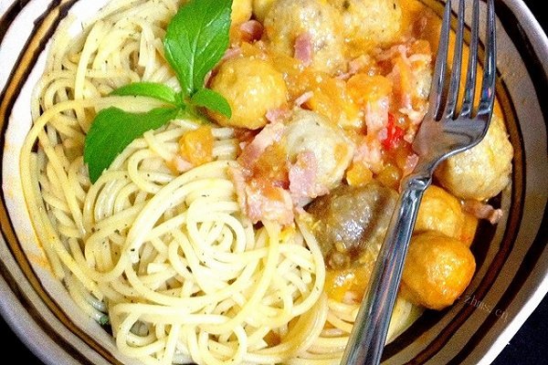 肉丸意面