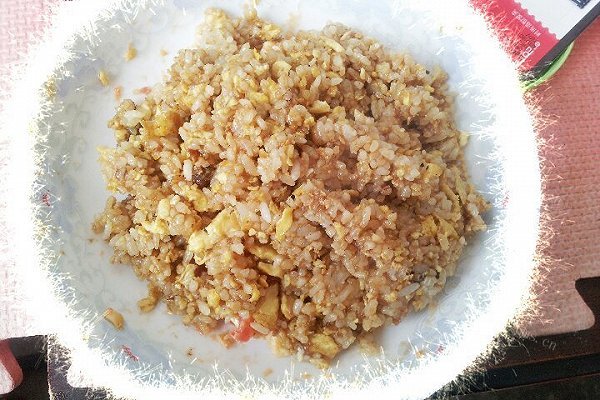 爱心酱油鸡蛋炒饭