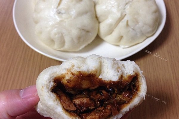 自制酱肉包子
